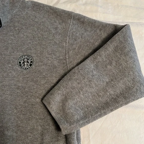 Fleece Starbucks’s Sweatshirt - Picture 5 of 10